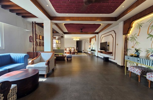 Puri House | Azydo, Art House, Grand Road, Near Jagannath Mandir