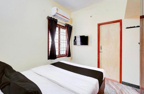 Thoraipakkam Hotel | B2N Inn Thoraipakam , OMR