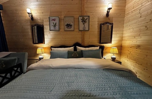 Badrinath Hotel | Badri Resort Mana, Badrinath