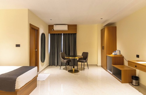 Madhapur Hotel | BAEL TREE HOTEL
