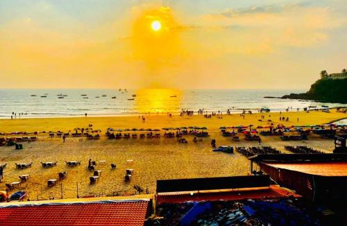 Baga House | Baga Beach Sunset And Spa