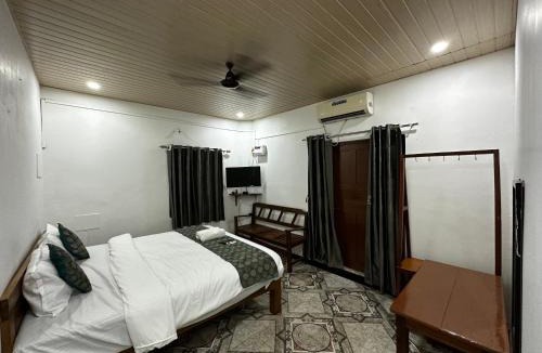 Baga House | Baga Beachway, GuestHouse