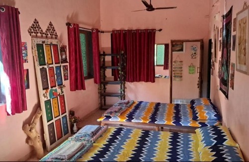 Akshi House | Bageecha B&B- V A A Y U