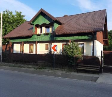 Ilisesti House | Balada Copilăriei Ciprian Porumbescu