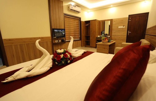 Hosdurg Hotel | Balaji Regency Kanhangad