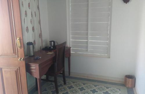 Palanpur Hotel | Balaram Palace Resort