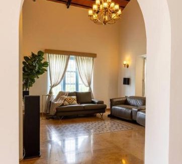 Malur House | Bangalore Farm house stay 12 members 3 acres