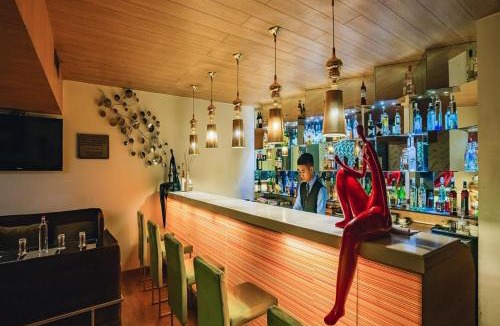 Siliguri Hotel | Barsana Hotel & Resort Siliguri