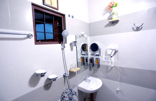 Nedumbassery Hotel | Base9 Airport Hotel