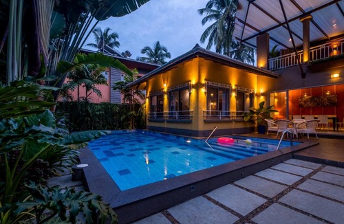 Gauravaddo Villa | Beach 7 mins walk Luxury villa Diva