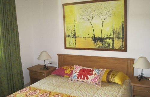 Fatona Villa | Beach & basic shopping15 min. walk,swimpool in season, garden, cook on request
