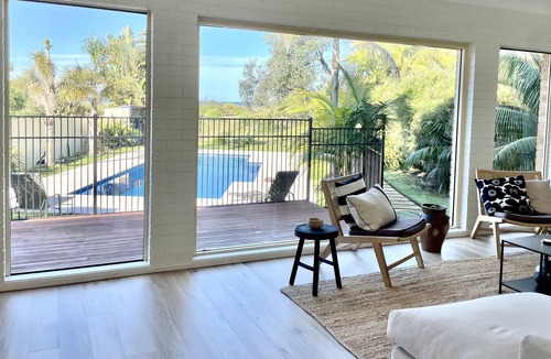 Long Beach House | Beachfront five bedroom home with pool and ocean views