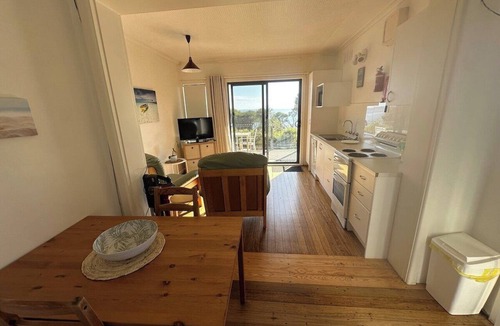 Pambula Beach House | Beachside Units. Pambula Beach