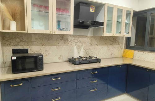 Vadodara Apartment | Beautiful & Cosy Apartment in Gotri Vadodara close to everything you need