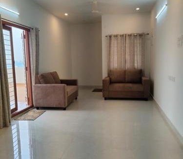 Central Chennai Apartment | Beautiful Spacious flat in Chennai Ambattur -lake view