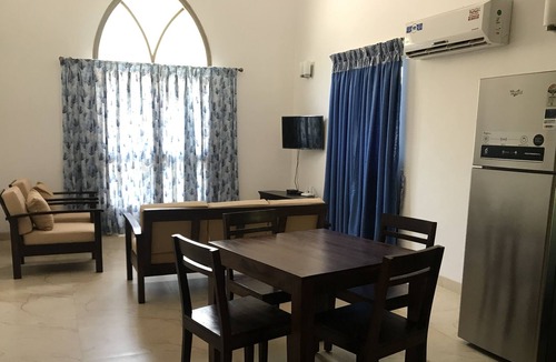 Kudal Villa | Beautiful two bedroom Villa, Sleeps 4-6 in Serene Riviera Sapphire, Siolim, Goa