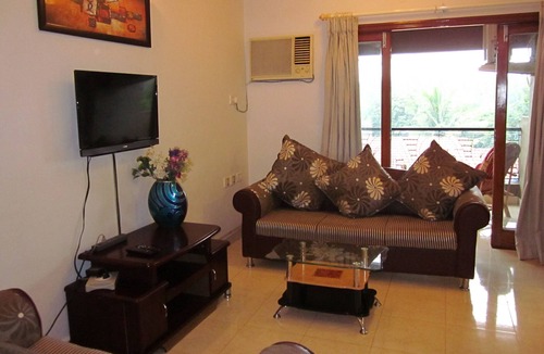 Sainagar Apartment | Beautifully furnish Apartment in Candolim with shared pool