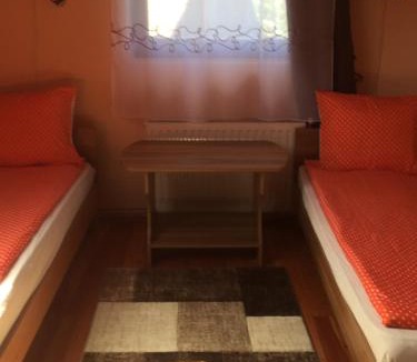 Lazarea House | Becze Vanda kulcsosház