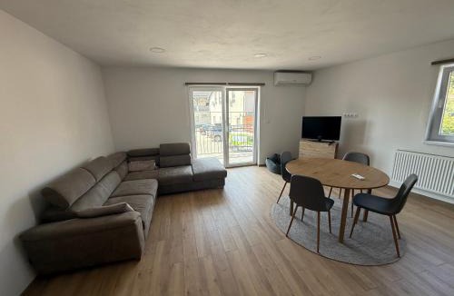 Odorheiu Secuiesc Apartment | Bee apartman