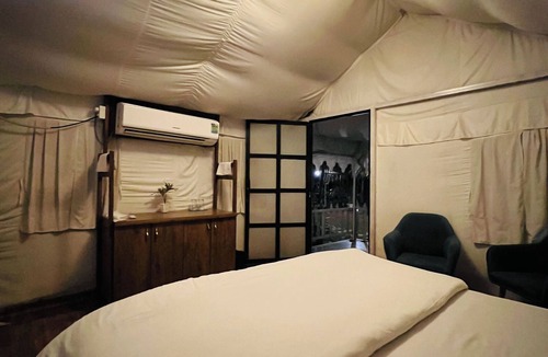 Mhow Resort | Belamour Retreat