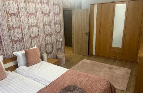 Tirgu Mures Apartment | Bella