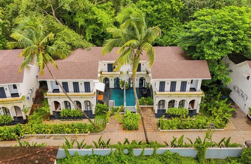 Kudal Villa | BellaVie | 3-BHK Villa With Private Pool & TV Lounge Area In A Gated Complex