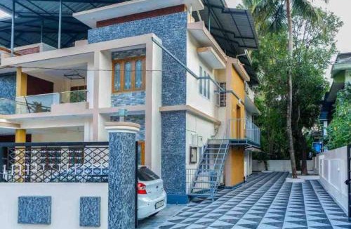 Thrissur House | Belljem Homes -your own private resort -6 BHK B