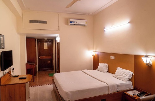 Secunderabad Hotel | Belsons TajMahal Hotel