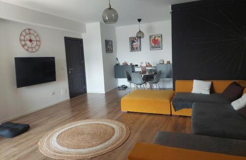 Craiova Apartment | Best City View