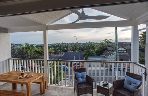 Freshwater House | between two beaches -Freshwater and Manly