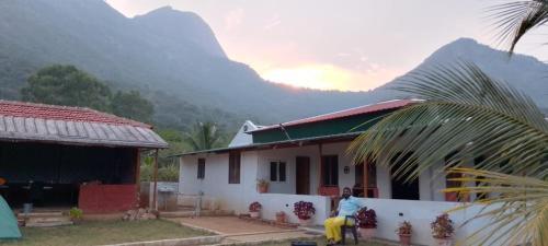 Udumalaipettai House | Beyond Ghatts Homestay