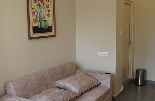 Cheyyur Hotel | Beyond Inn Hotels & Resorts ECR