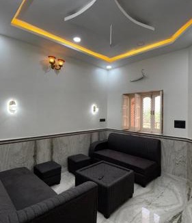 Uchiyarda Apartment | Bhati house