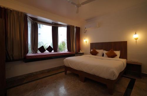 Bhopal Bed & Breakfast | BHOPAL LAKE STAYS