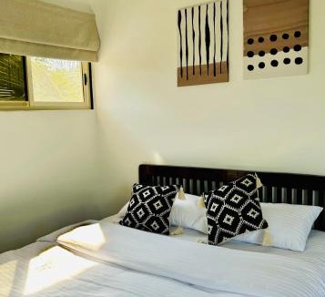 Ashvem Apartment | Bhumika by evaddo