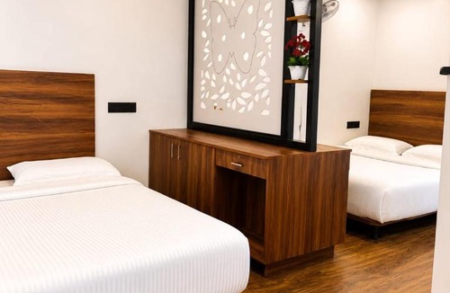 Munnar House | Birdwing Cottage, Munnar