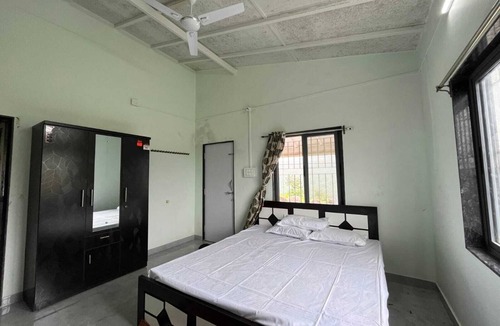 Bavda Hotel | Bison Farm Stay