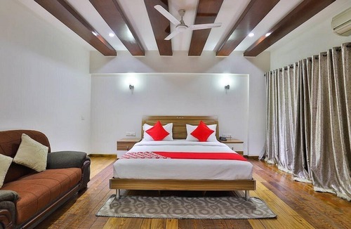 Bharuch Hotel | Biznotel by Pride Bharuch