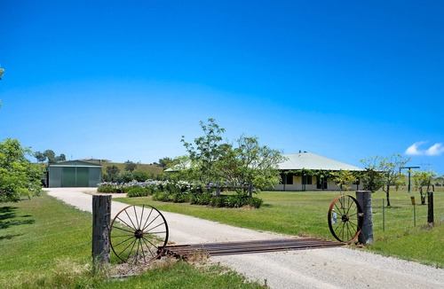 Lovedale House | Black Creek Paddock
