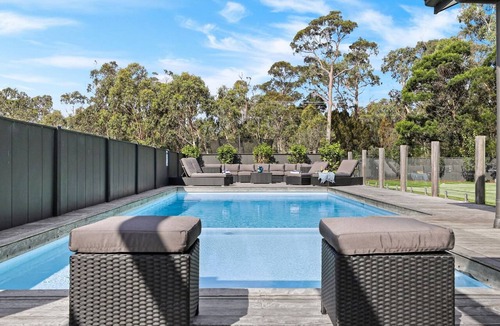 Willow Vale House | Blackwood Manor Retreat - unforgettable moments for large families or groups.