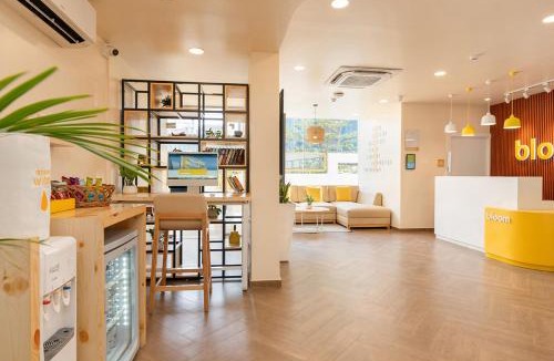 Baner Hotel | Bloom Hotel - Balewadi