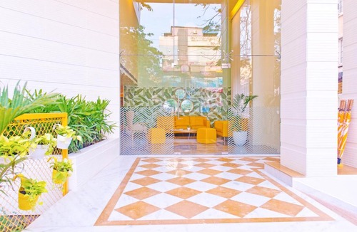 Indiranagar Hotel | Bloom Hotel - Indiranagar