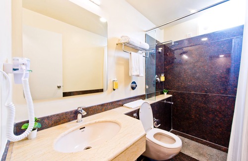 Indiranagar Hotel | Bloom Hotel - Indiranagar