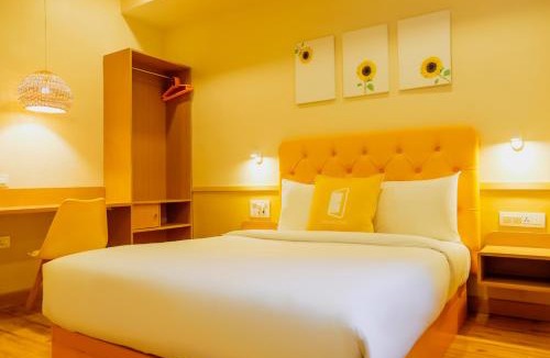 Worli Hotel | Bloom Hotel - Worli