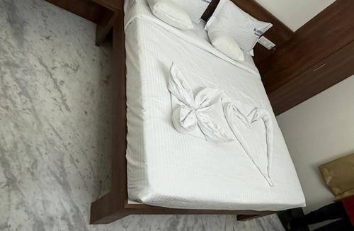 Yeshwanthpur Hotel | BLUE BELL Residency