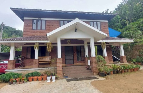 Mannarkkad House | Blue Hills View - Serviced Villa in Attapadi,Kerala -rooms with mountain view