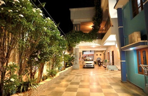 Kanyakumari House | Blue home stay- 10min walk to kanyakumari beach
