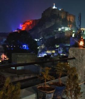 Gulab Sagar Bed & Breakfast | Blue horizon hotel
