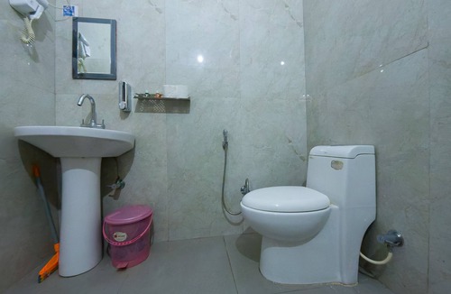 Tapovan Hostel | Blue River Hostel