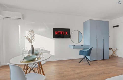 Tunari Apartment | Blue Studio LaForesta